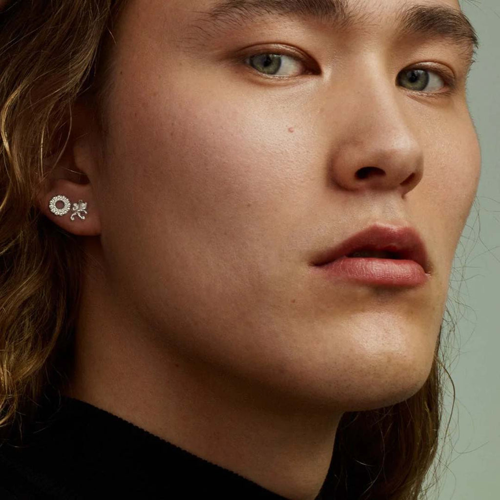 Kalevala Female Lion earrings, silver, Kalevala Modern